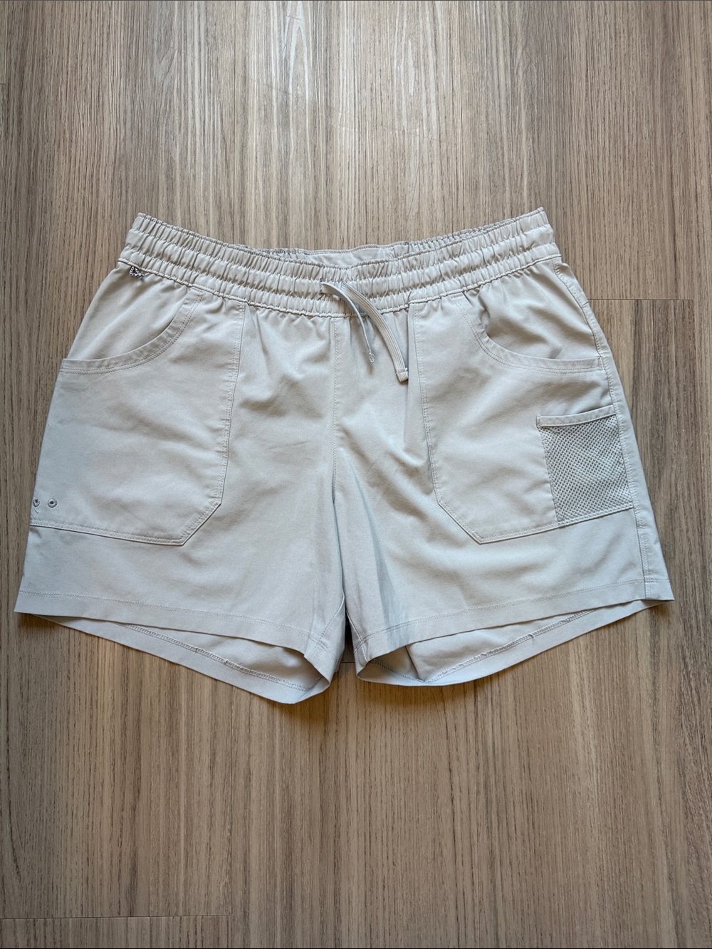 Women's Casual Cargo Shorts in Light Beige - Pull-On Comfort Columbia PFG